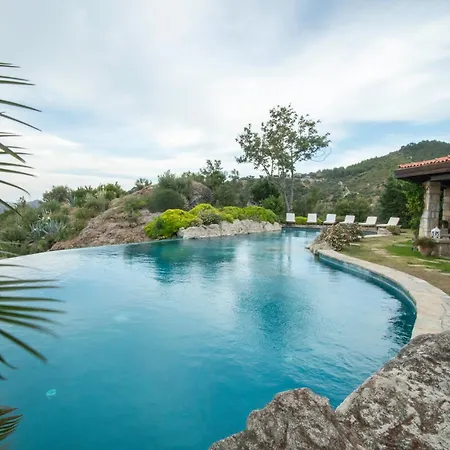 Ultra Luxury Hill Mansion, Yalikavak 빌라 *