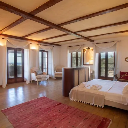 Ultra Luxury Hill Mansion, Yalikavak 빌라 Bodrum