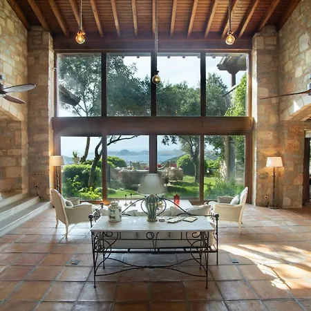 Ultra Luxury Hill Mansion, Yalikavak 빌라 *