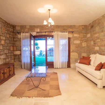 וילה Ultra Luxury Hill Mansion, Yalikavak בודרום