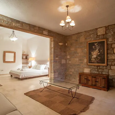 Ultra Luxury Hill Mansion, Yalikavak בודרום