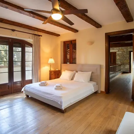 Ultra Luxury Hill Mansion, Yalikavak * בודרום