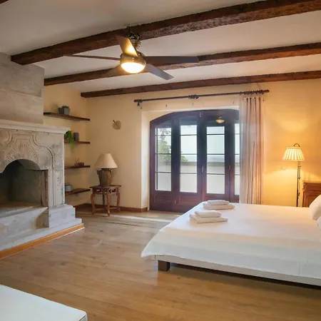 וילה Ultra Luxury Hill Mansion, Yalikavak *